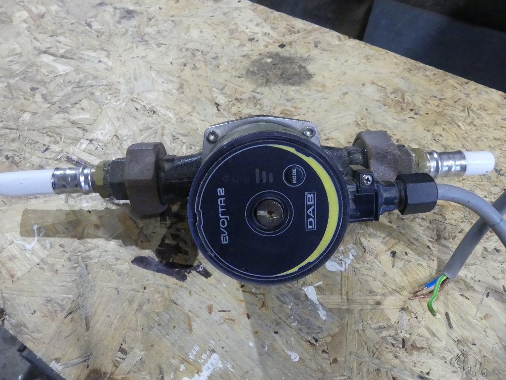 circulateur chauffage, Bricolage & Construction, Enlèvement, Utilisé, Moins de 200 watts