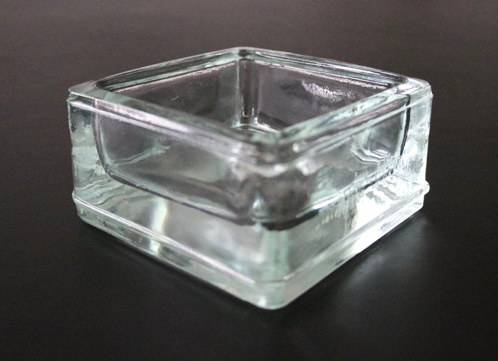 Vide-Poche, ontworpen door Le Corbusier Charlotte Perriand, Enlèvement ou Envoi, Verre, Marqué