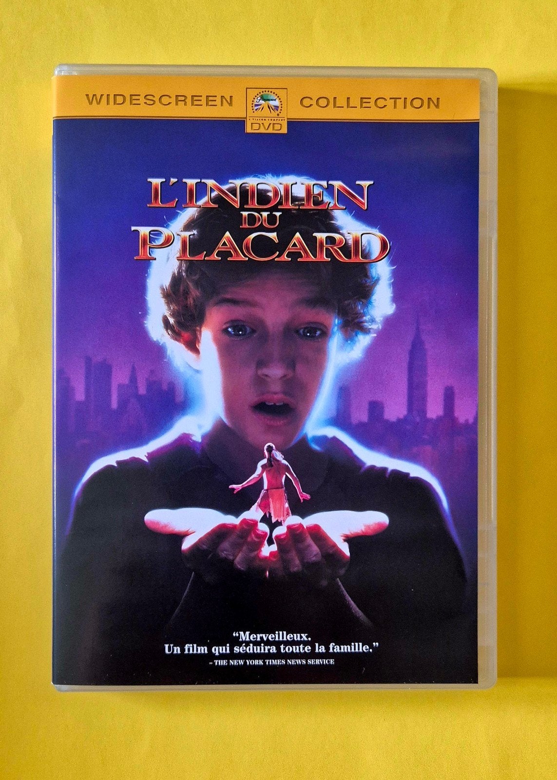 DVD 📀 L'indien du placard - Frank Oz 1995 V, CD & DVD, DVD | Aventure, Tous les âges, Enlèvement ou Envoi, Comme neuf