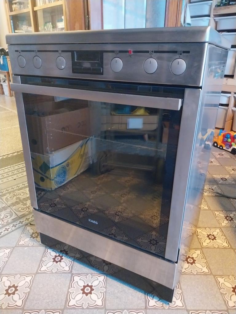 Cuisinière AEG vitrocéramique, Electroménager, Enlèvement, Air chaud, Four