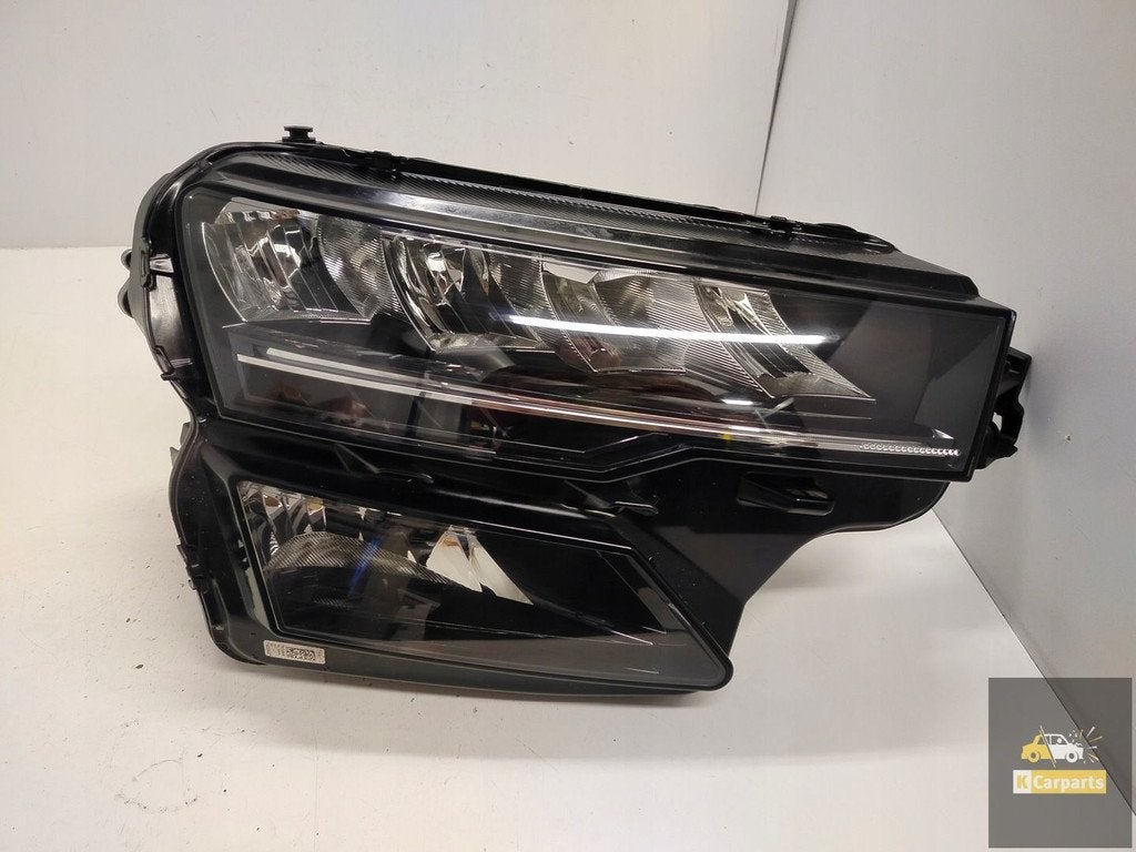 57B.941.010, Phare LED droit de levage Skoda Karoq en parfai, Autos : Pièces & Accessoires, Infoline@skoda-auto.cz, Tr. Vaclava Klementa 869
293 01  Mlada Boleslav, CZ