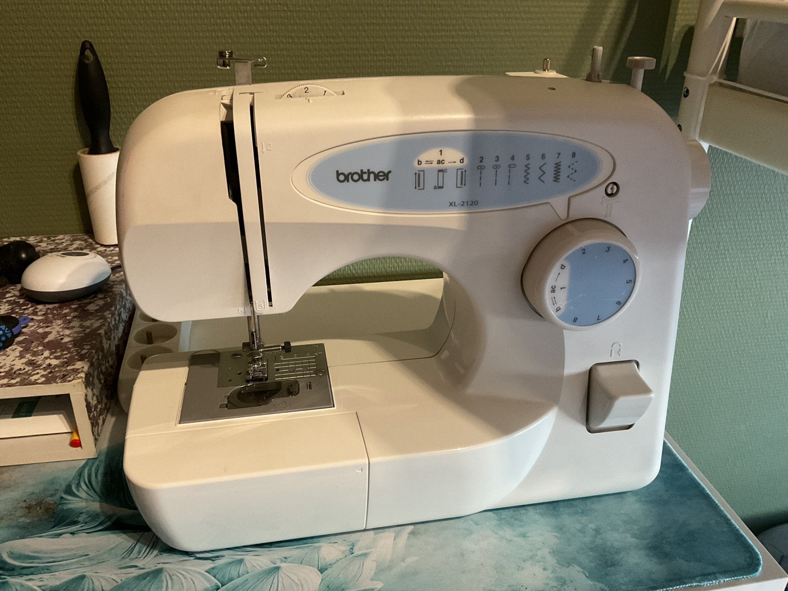 Brother XL 2120, Hobby en Vrije tijd, Ophalen, Gebruikt, Naaimachine, Brother