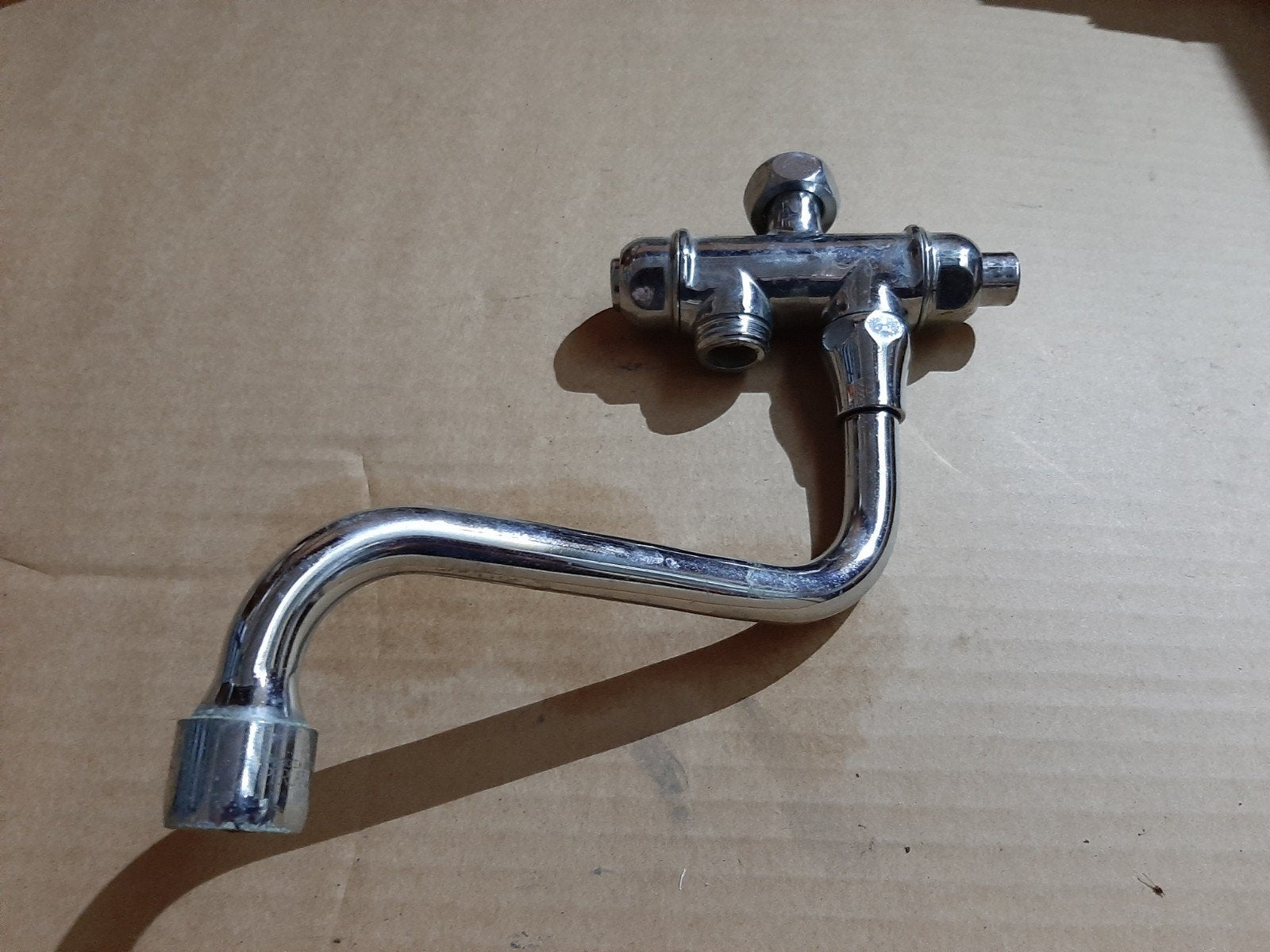 Gebruikte kraan - Chroom, Doe-het-zelf en Bouw, Sanitair, Ophalen of Verzenden, Zo goed als nieuw, Chroom, Kraan