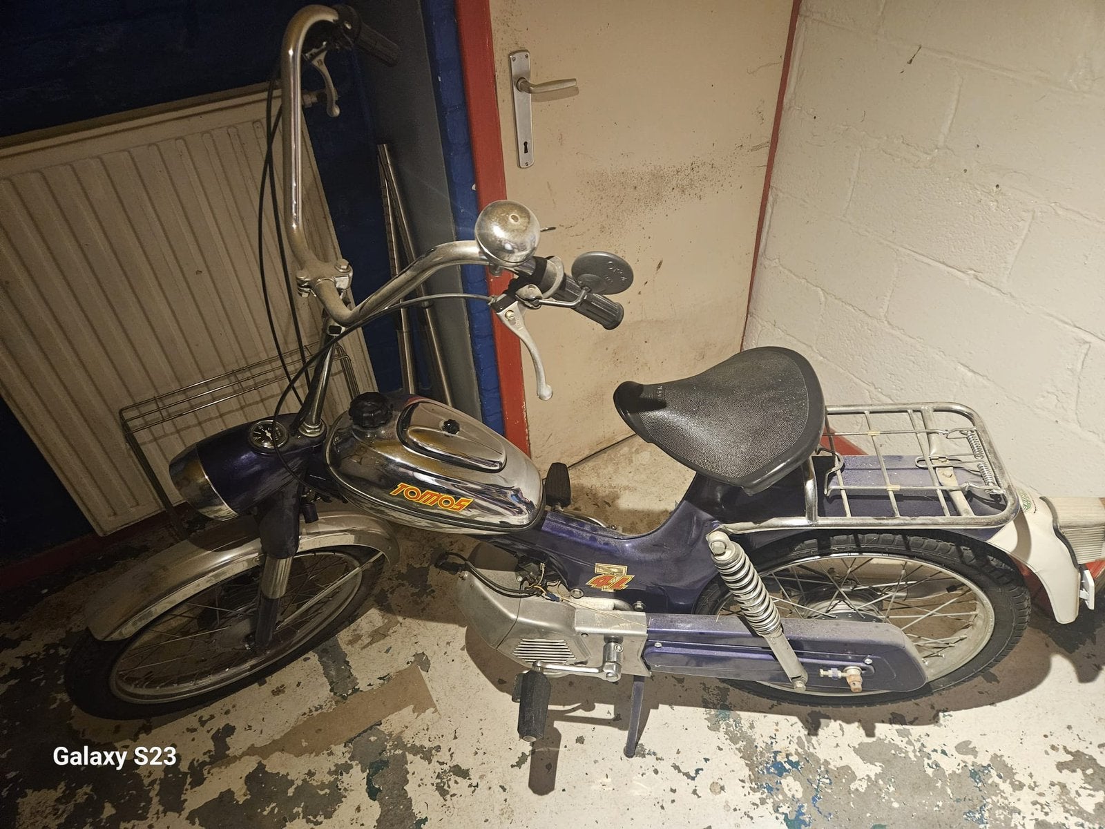 Mobylette tomos, Enlèvement