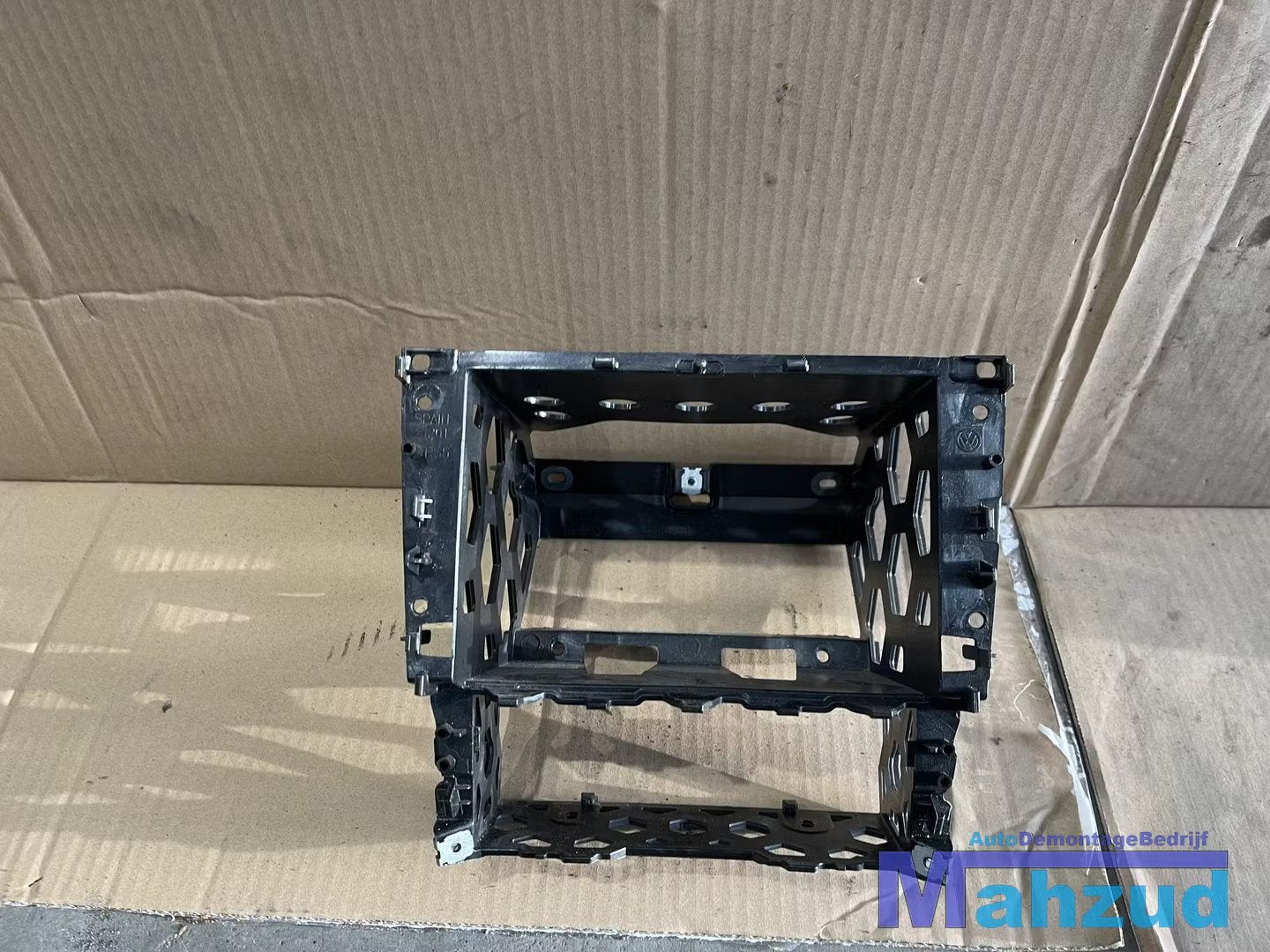 VW POLO 6R radioframe radiohuis frame 2009-2014, Volkswagen, Volkswagen AG, Vw@volkswagen.de, Utilisé