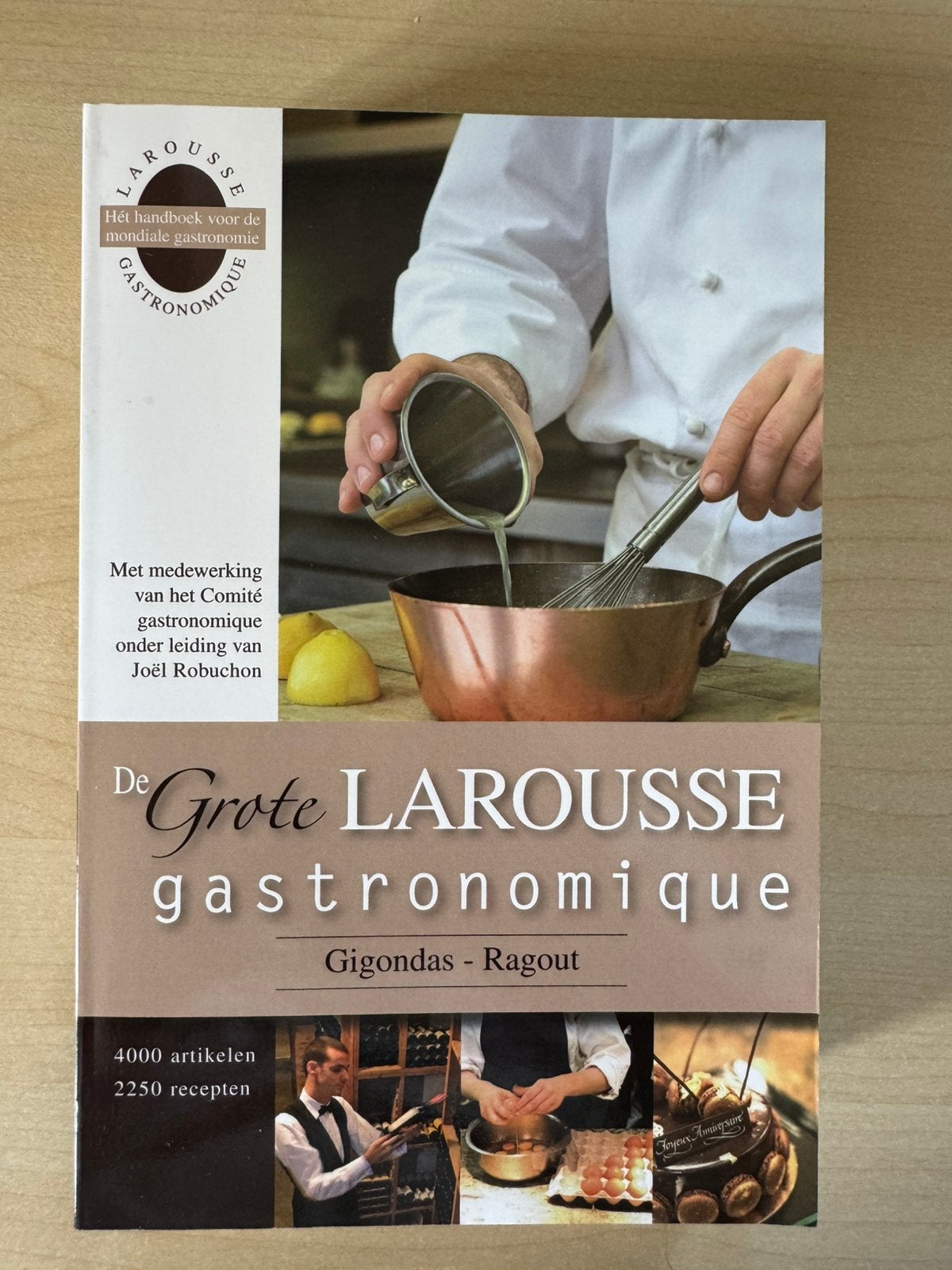 Encyclopédie de cuisine en 3 parties Larousse, Livres, Livres de cuisine, Neuf, Entrées et Soupes, Plat principal, Tapas, Snacks et Dim Sum