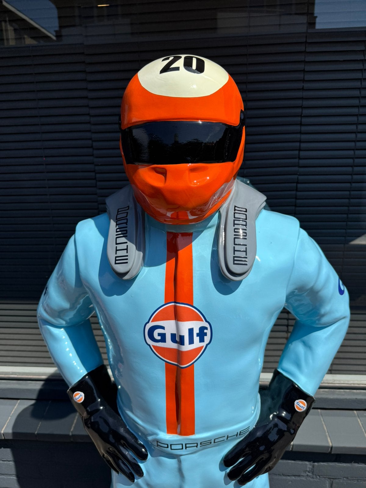 Lifesize reclame beeld Gulf coureur Porsche, Verzamelen, Ophalen, Zo goed als nieuw, Mens