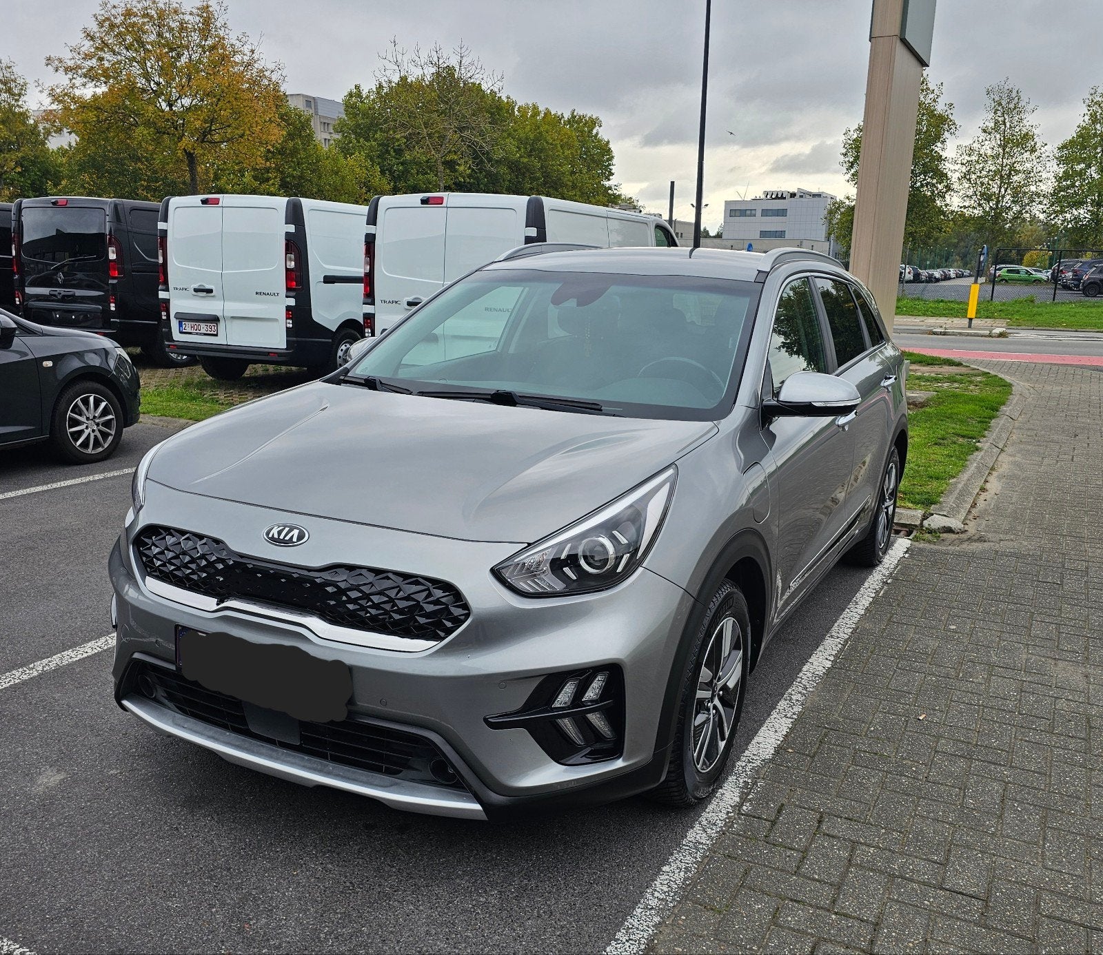 KIA NIRO HYBRIDE À ESSENCE 2020, Autos, Argent ou Gris, Achat, Automatique, Particulier