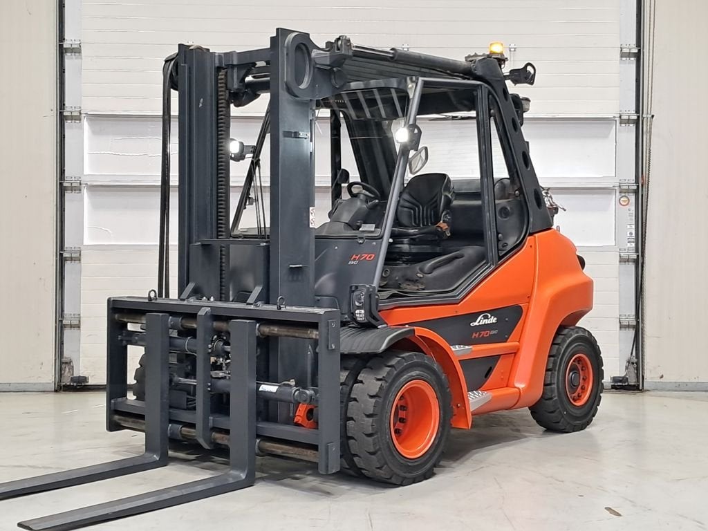 Linde H70T-03, Articles professionnels, Machines & Construction | Chariots élévateurs & Transport interne, Plus de 4 000 kg, LPG