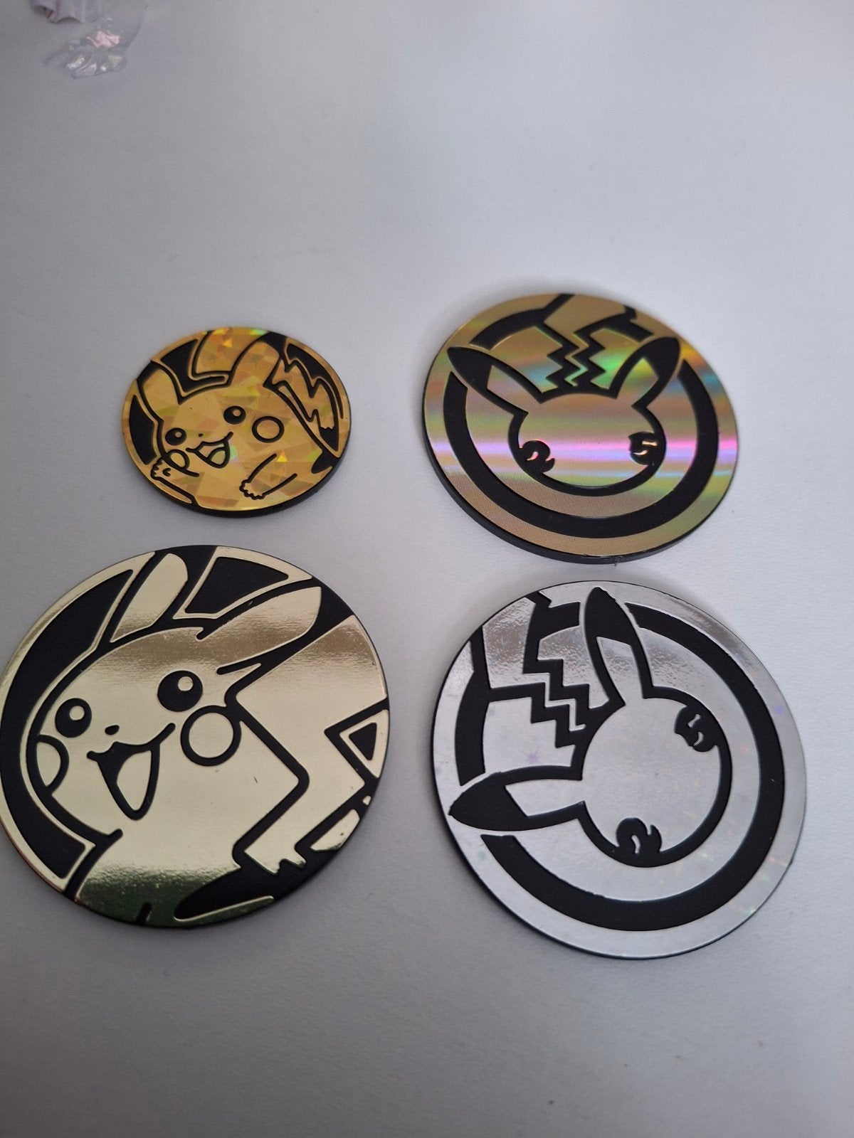4 pièces Pikachu., Enlèvement ou Envoi