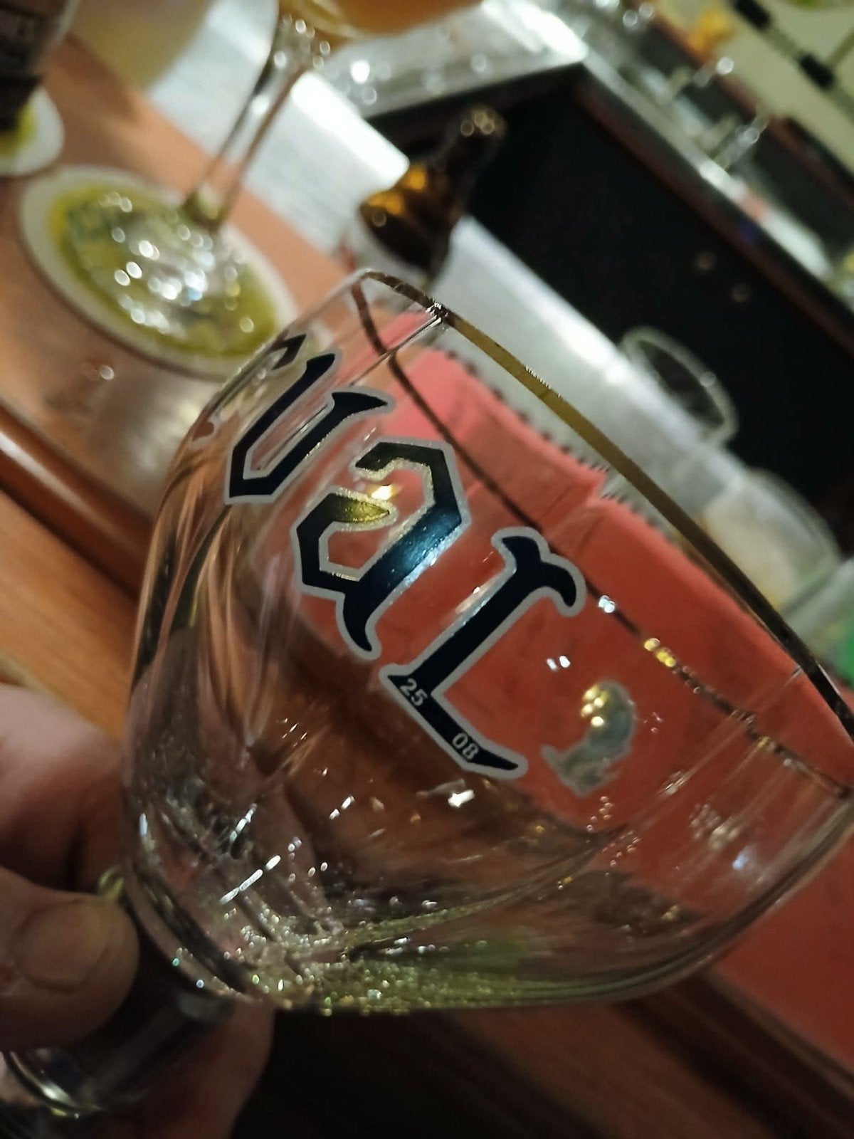 gezocht orval glas waar specifiek op staat 82 .06, Verzamelen, Ophalen
