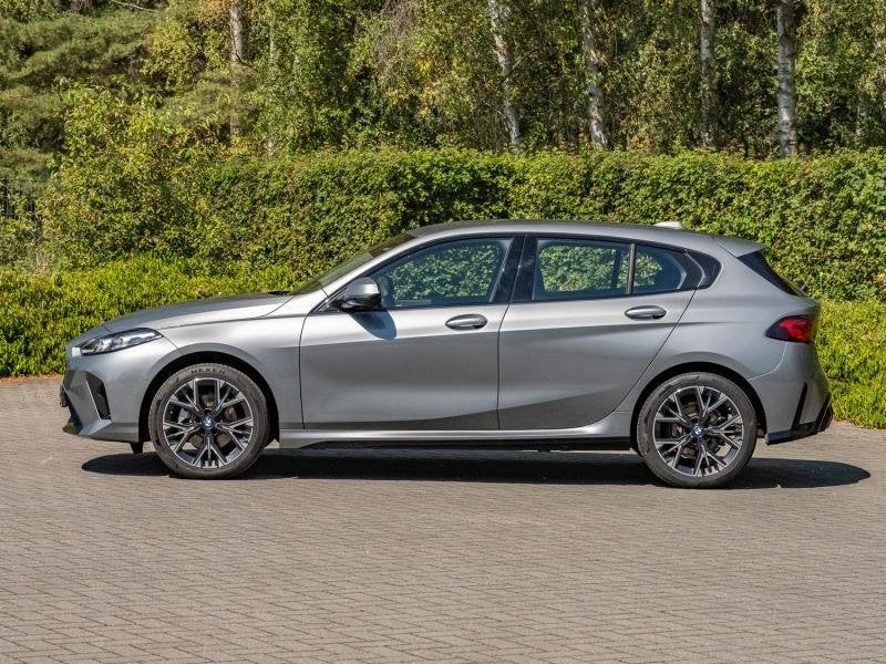 BMW 1-Serie 116i / M Sport Design, Auto's, Bedrijf, 5 deurs, Zilver of Grijs, Stadsauto