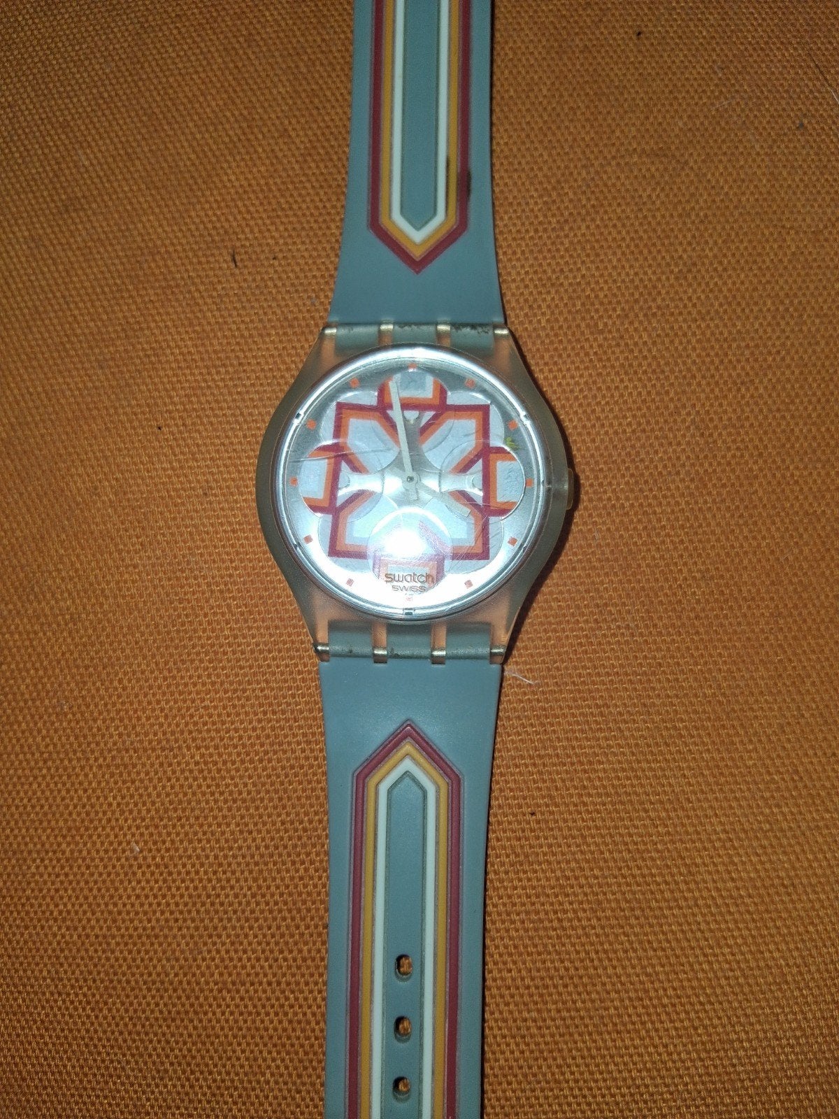 Vintage Swatch-horloge - geanimeerde geometrische wijzerplaa, Handtassen en Accessoires, Horloges | Dames, Kunststof, Gebruikt