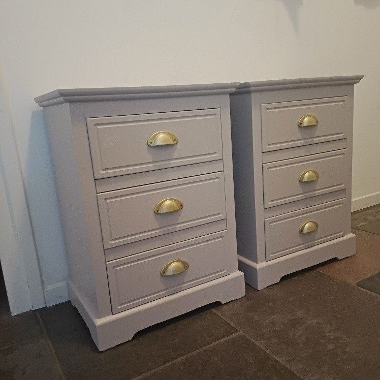 2 beige nachtkastjes, Huis en Inrichting, Ophalen