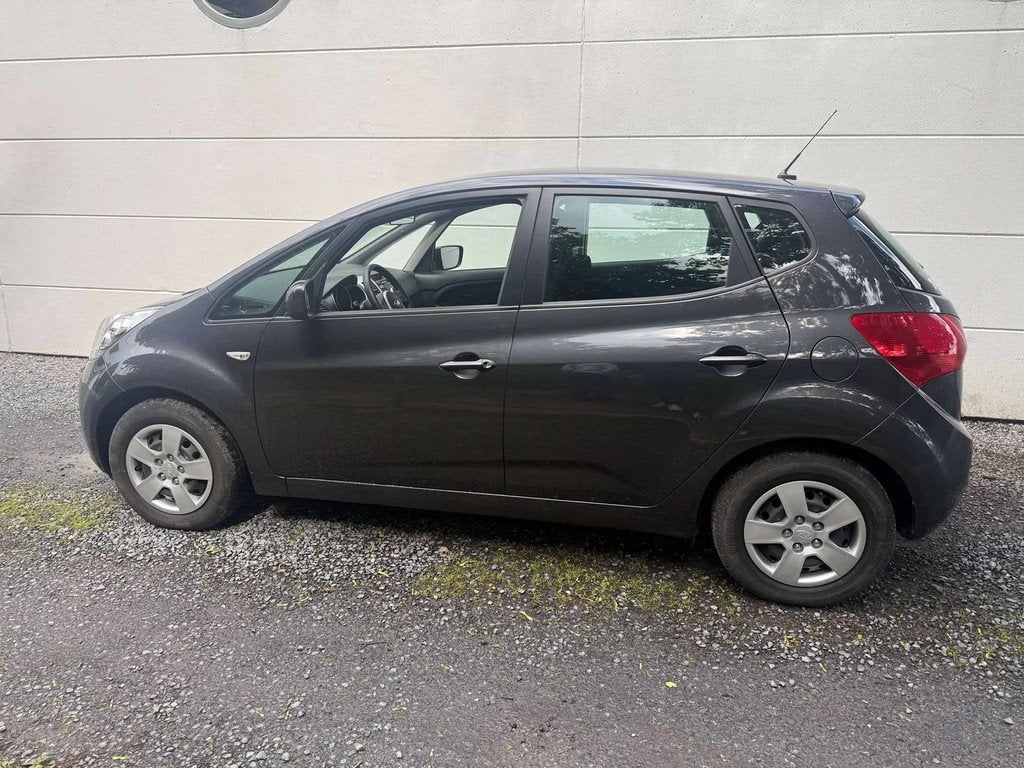 Kia Venga Venga 1.6i Fusion (bj 2014, automaat), Auto's, Automaat, Euro 5, Stof, Gebruikt