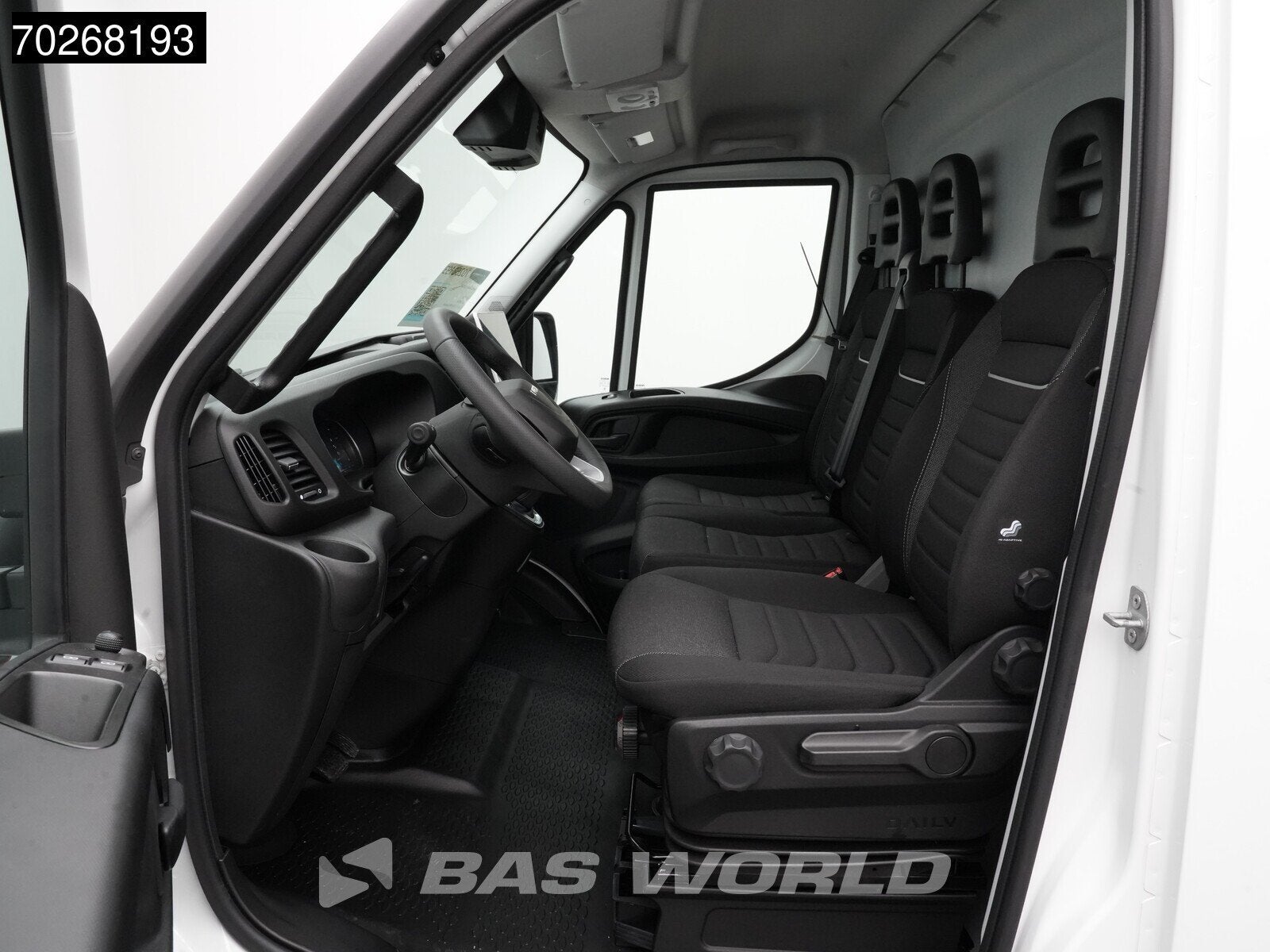 Iveco Daily 35S21 BPM VRIJ! 210PK 3.0L Automaat 2025 model L, Stof, Euro 6, 4 cilinders, Iveco