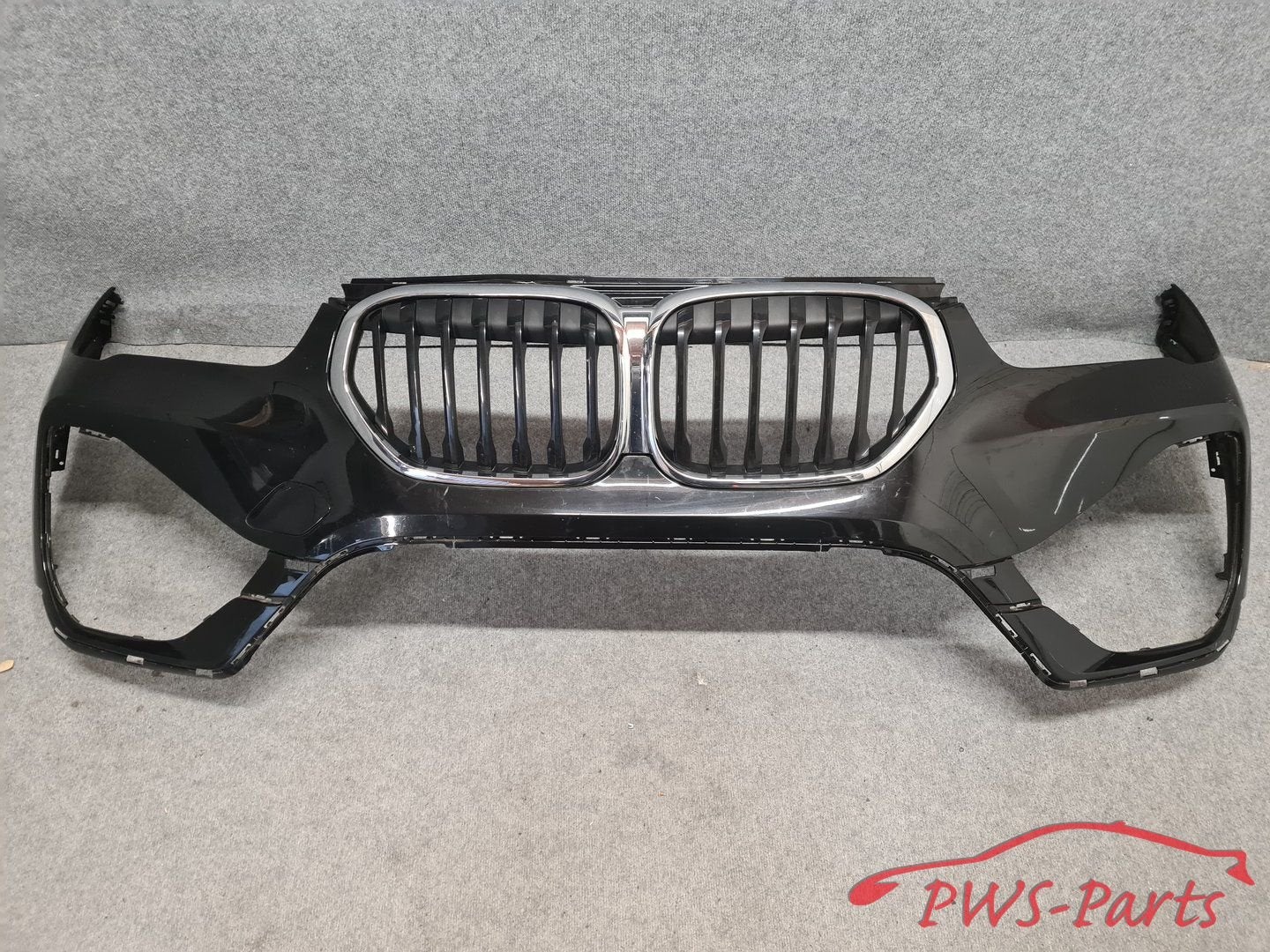 BMW X1 F48 LCI VOORBUMPER GRILL ORIGINEEL, -, Utilisé, Avant, -