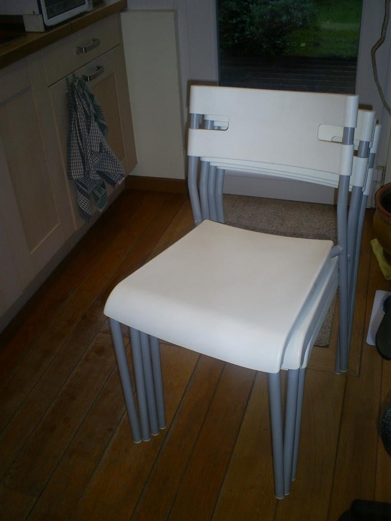 2 Chaises de table pour intérieur et extérieur, Maison & Meubles, Métal, Comme neuf, Enlèvement, Classique