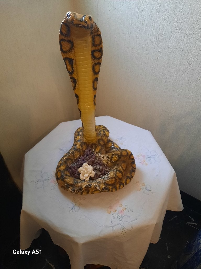 mooie vintage grote cobra in steen  48 cm, Ophalen