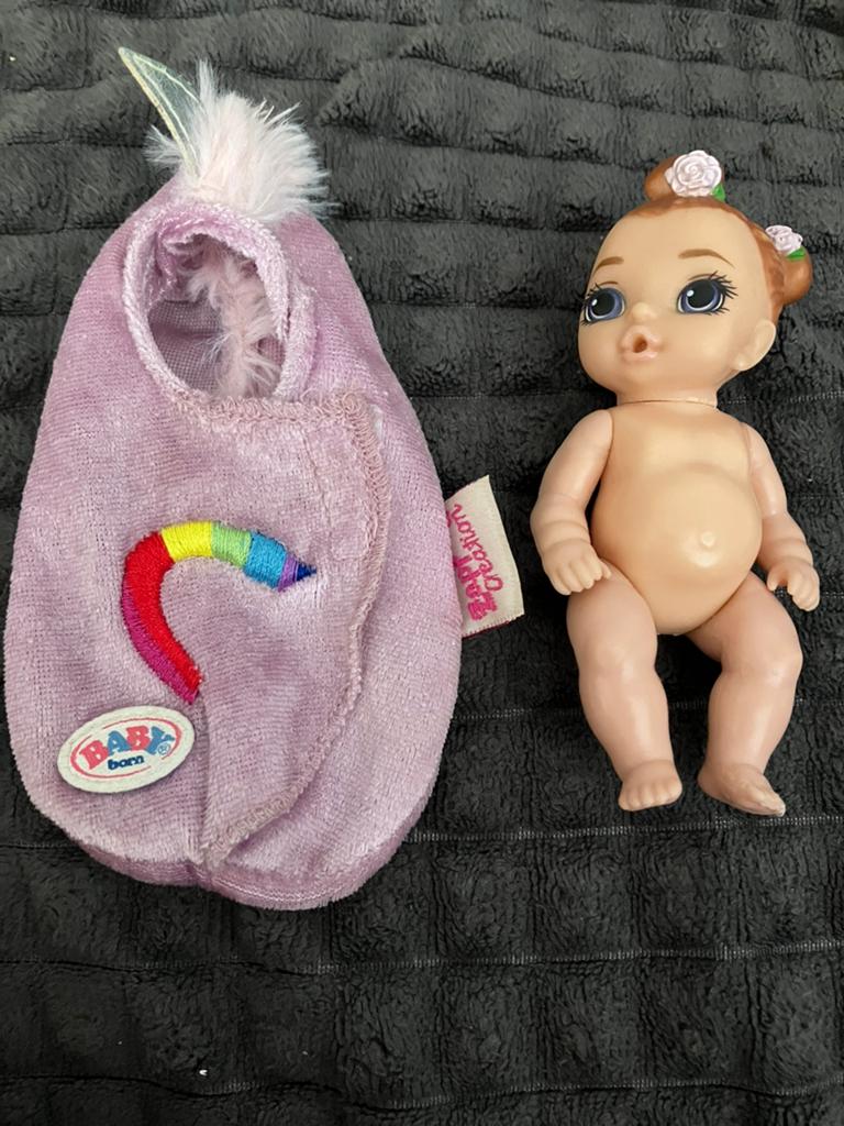Poupée licorne  Baby Born surprise Zapf Creation, Enfants & Bébés, Jouets | Poupées, Enlèvement ou Envoi, Comme neuf