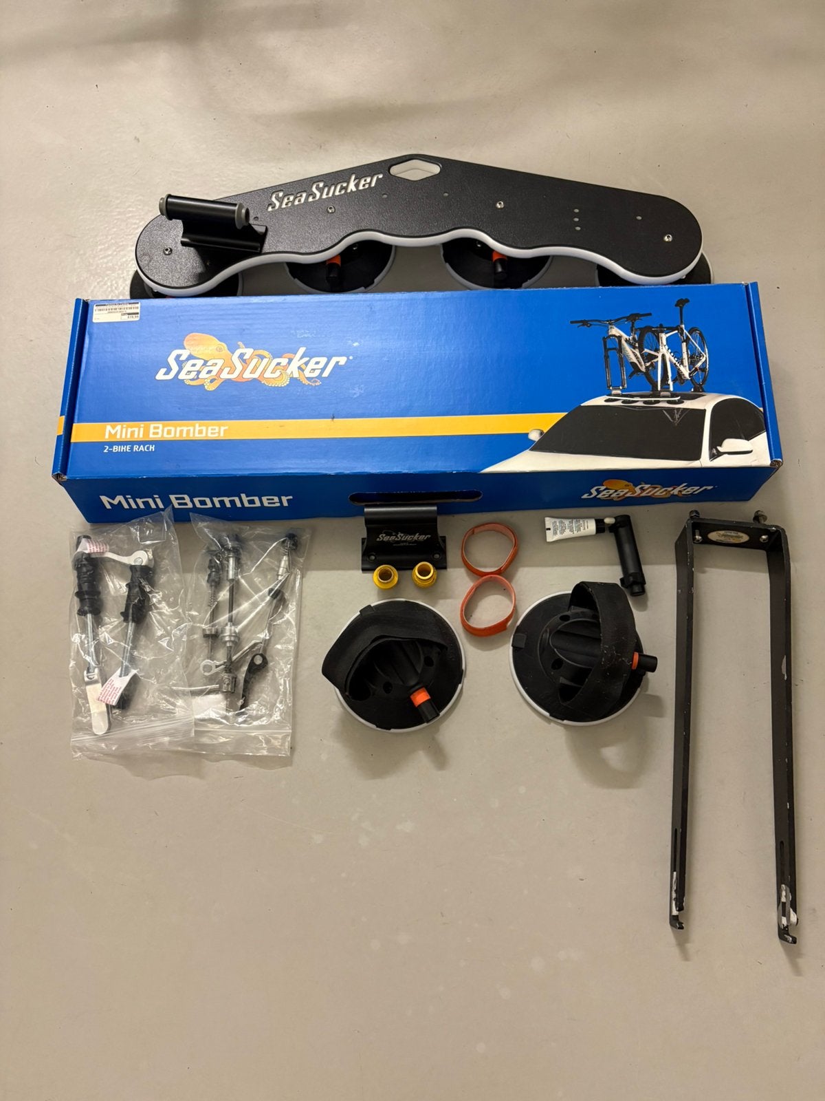 Seasucker mini bomber fietsrek, Enlèvement, 2 vélos