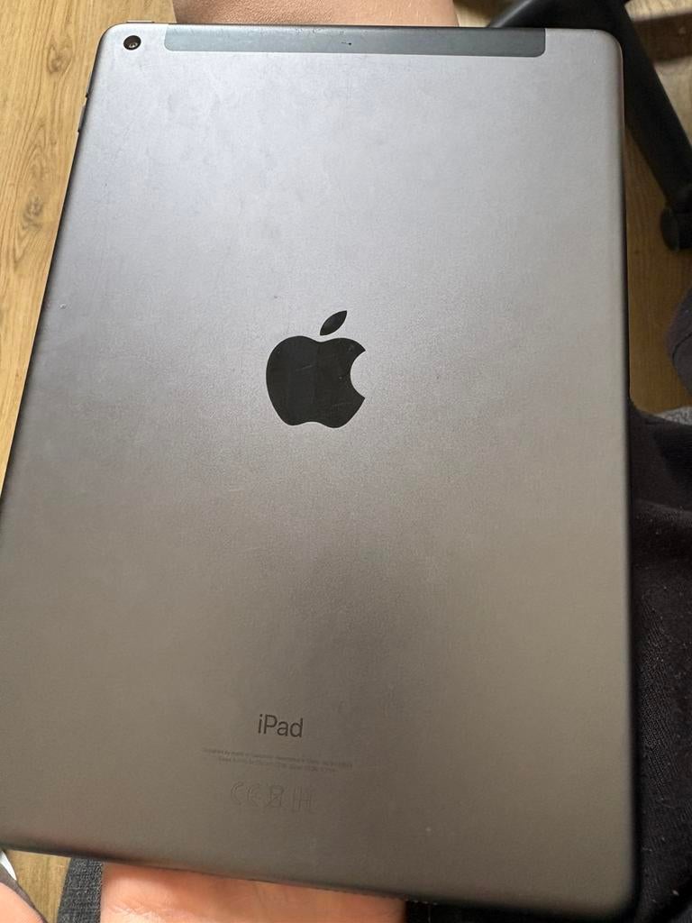 Ipad te koop, Ophalen of Verzenden, Zo goed als nieuw
