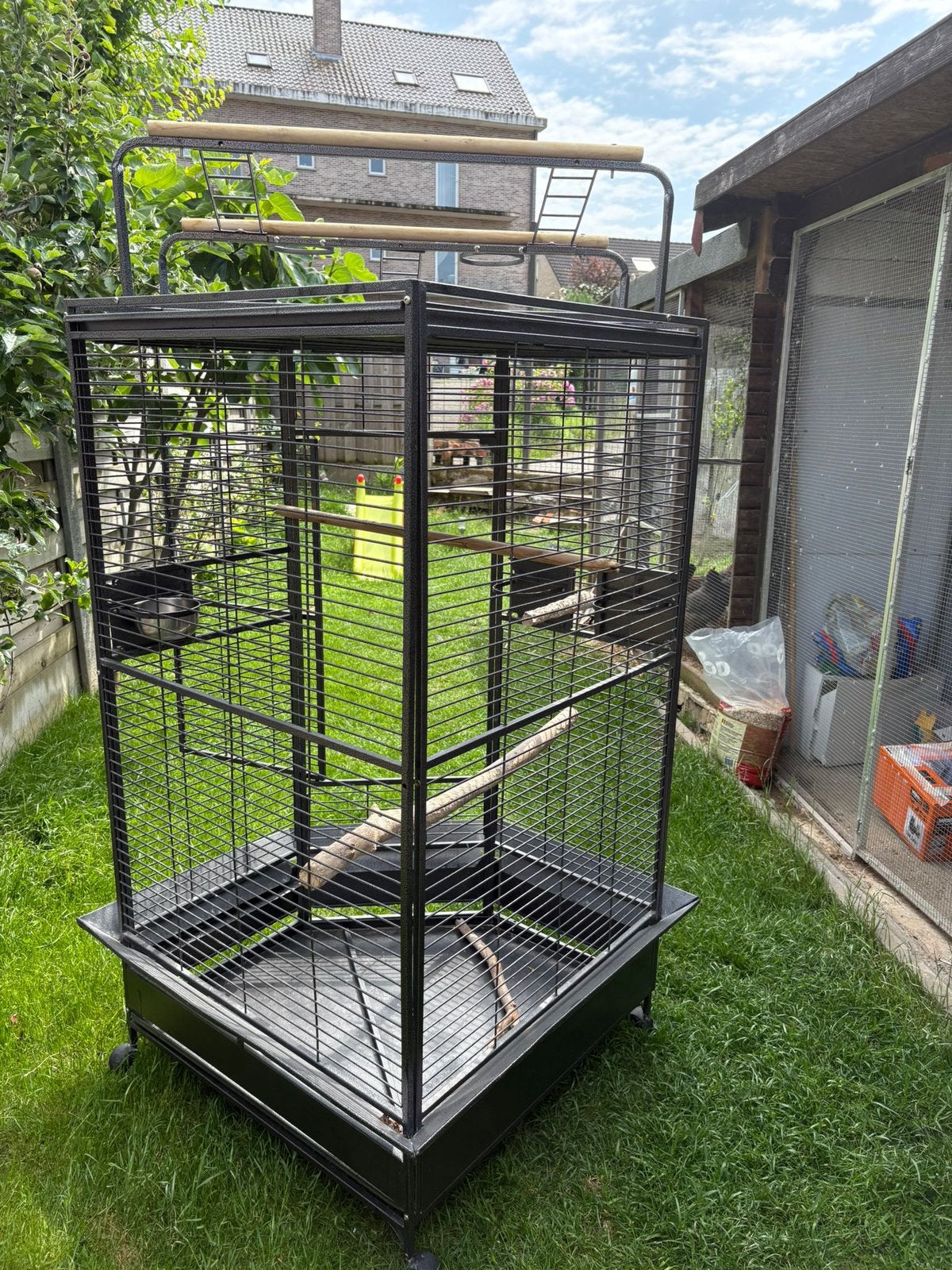 Cage a perroquet grande montana etat comme neuf, Ophalen, Zo goed als nieuw