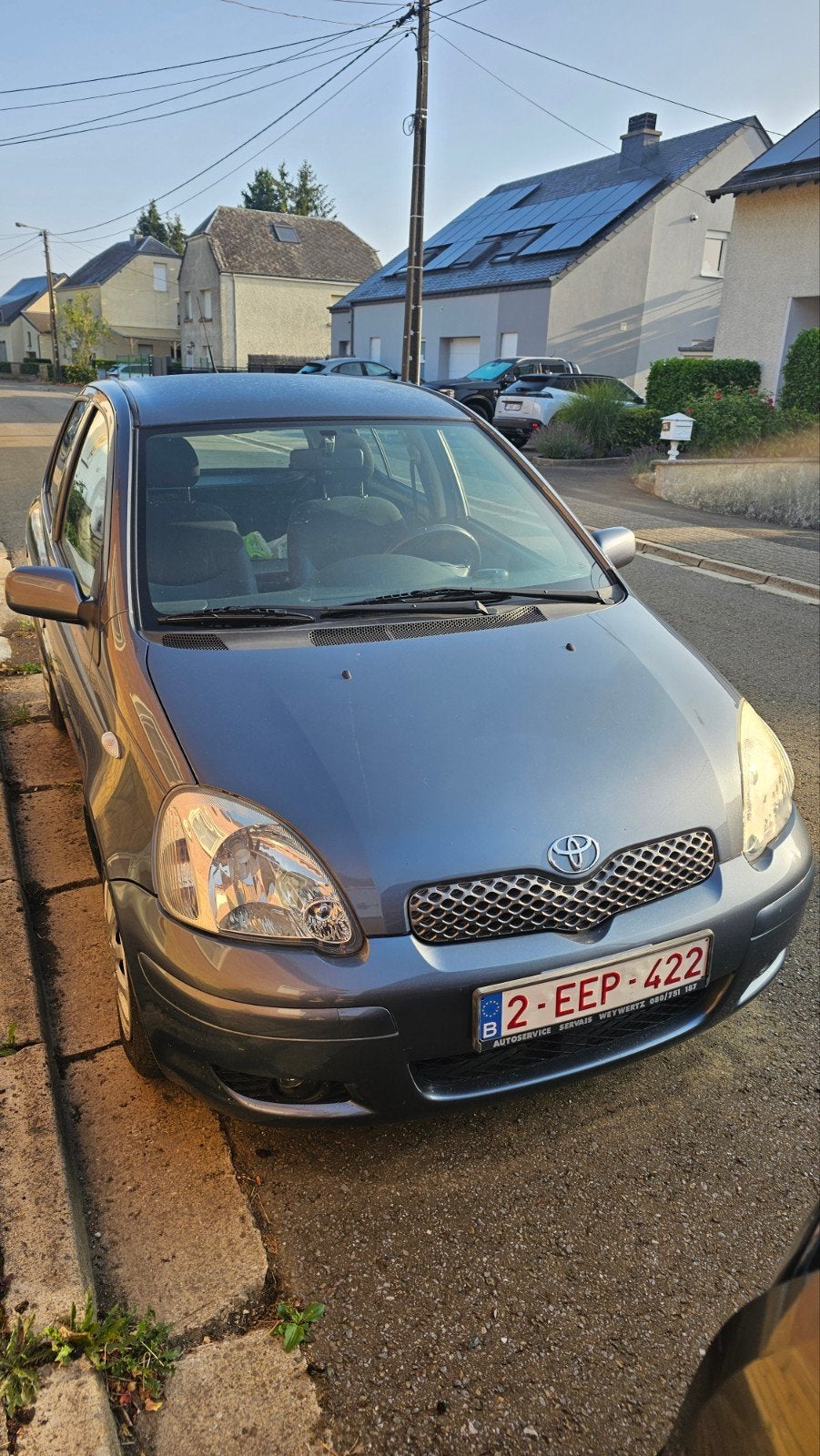 Toyota Yaris essence, Achat, Boîte manuelle, 5 portes, 5 places