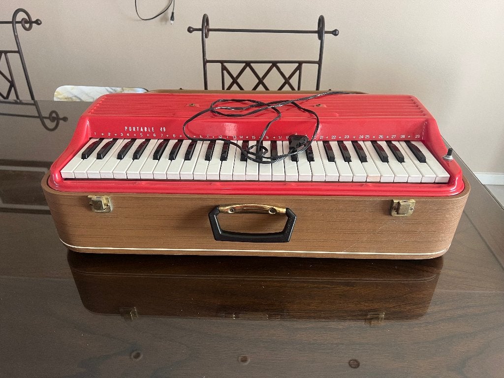 Vintage draagbare elektrische mini-piano, Ophalen, Gebruikt, Overige kleuren, Piano