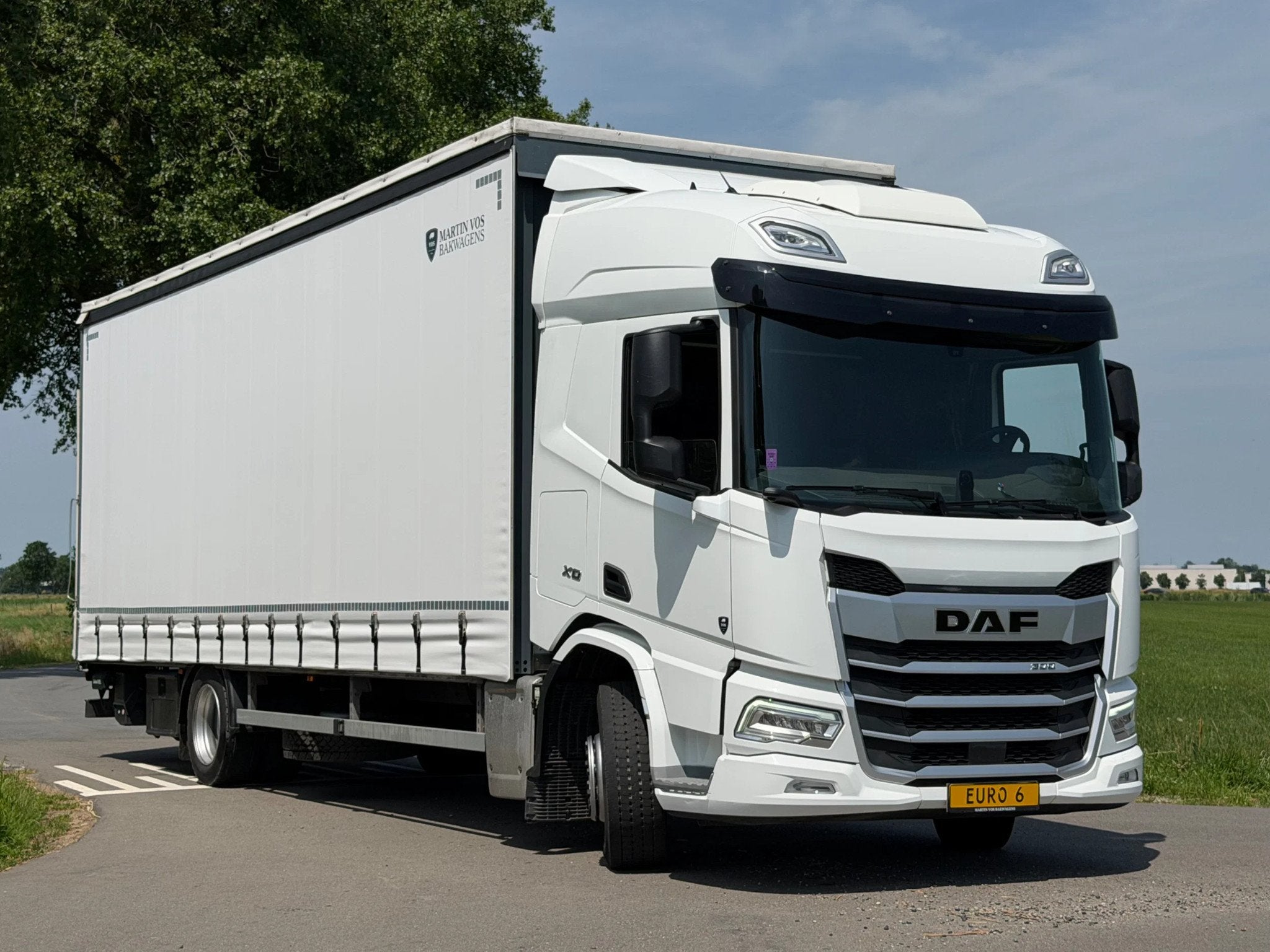 DAF CF 300 F52N3 (bj 2023), Achterwielaandrijving, Gebruikt, Euro 6, 220 kW