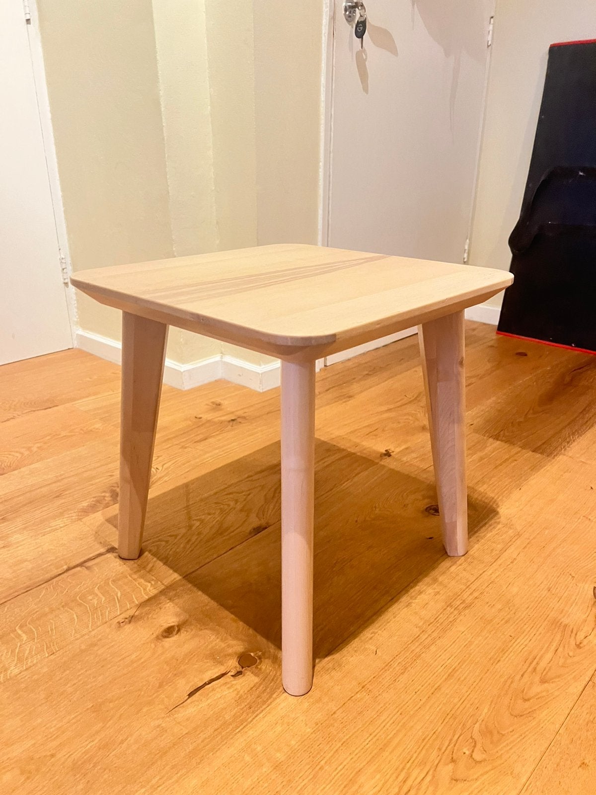 table d’appoint IKEA LISABO 45  45, Enlèvement, Comme neuf, Bois