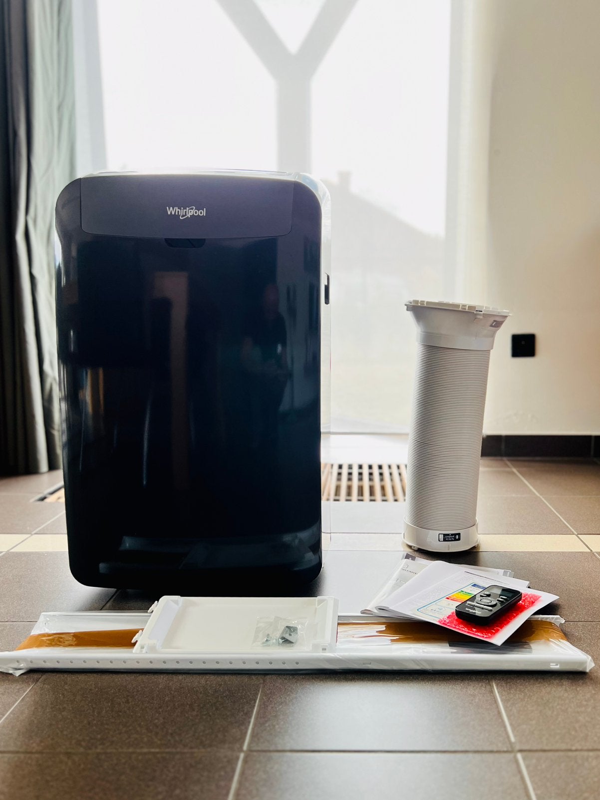 Whirlpool mobiele airco 12000BTU als nieuw, Ophalen, Zo goed als nieuw, Mobiele airco, Afstandsbediening