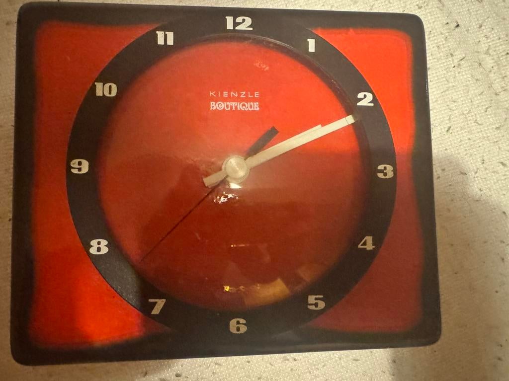 Vintage Kienzle Boutique klok – retro jaren 70 – rood design, Ophalen, Zo goed als nieuw