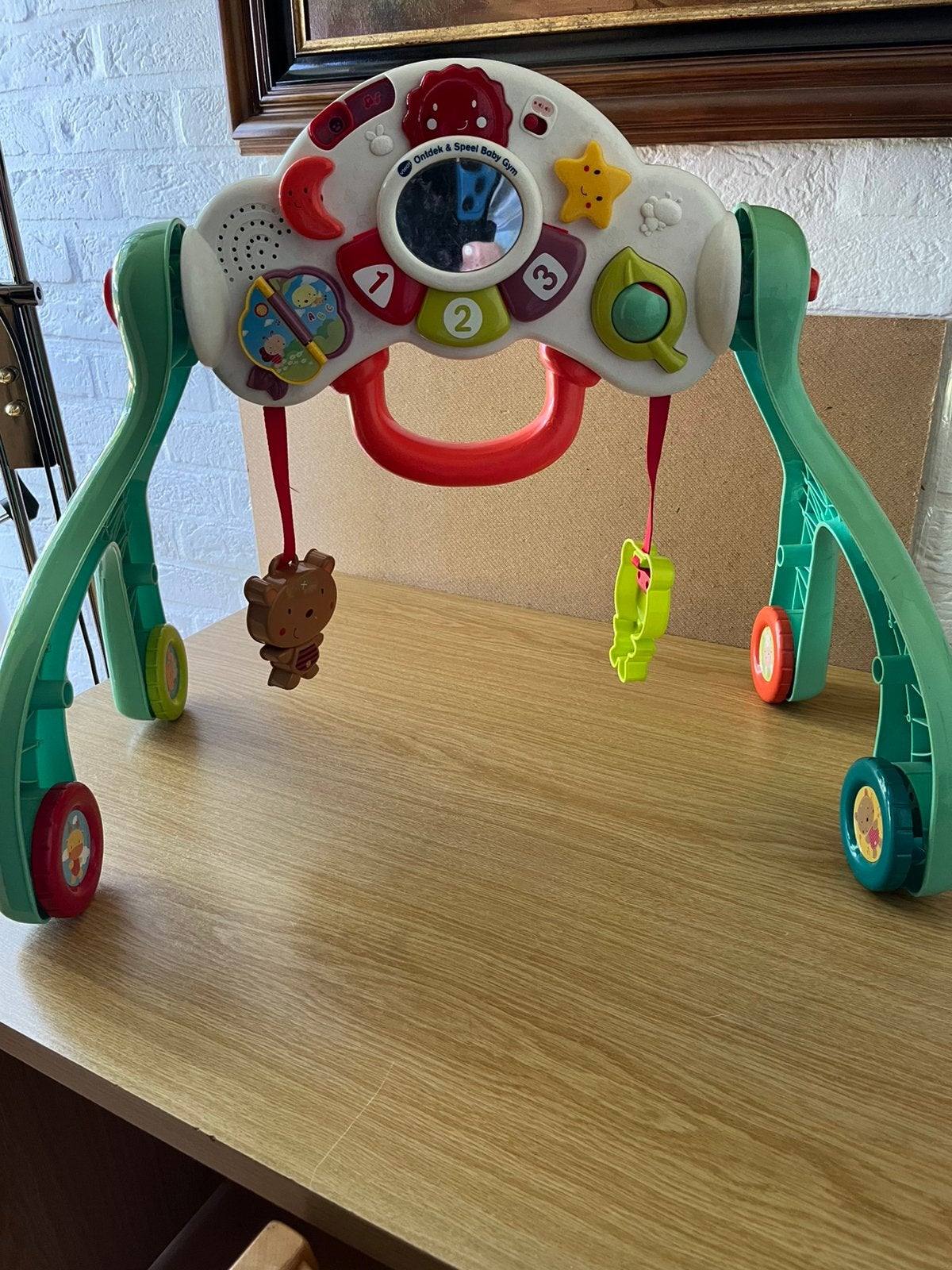 Vtech - ontdek en speel babygym met speeltjes en spiegeltje, Ophalen, Zo goed als nieuw