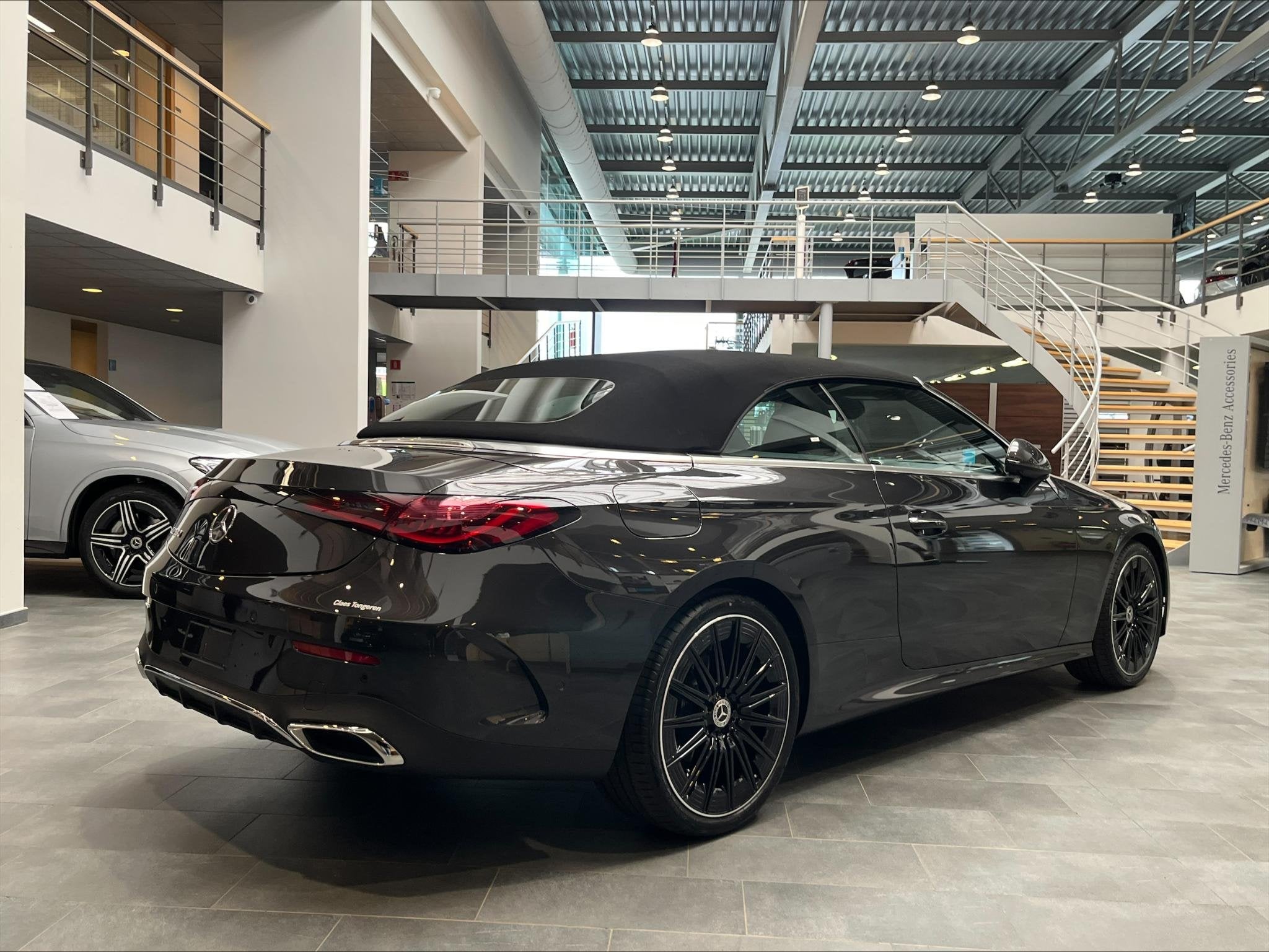 Mercedes-Benz CLE Cabriolet CLE 180 Cabriolet AMG Line Nieuw, Auto's, Automaat, 4 zetels, 1800 kg, Zwart