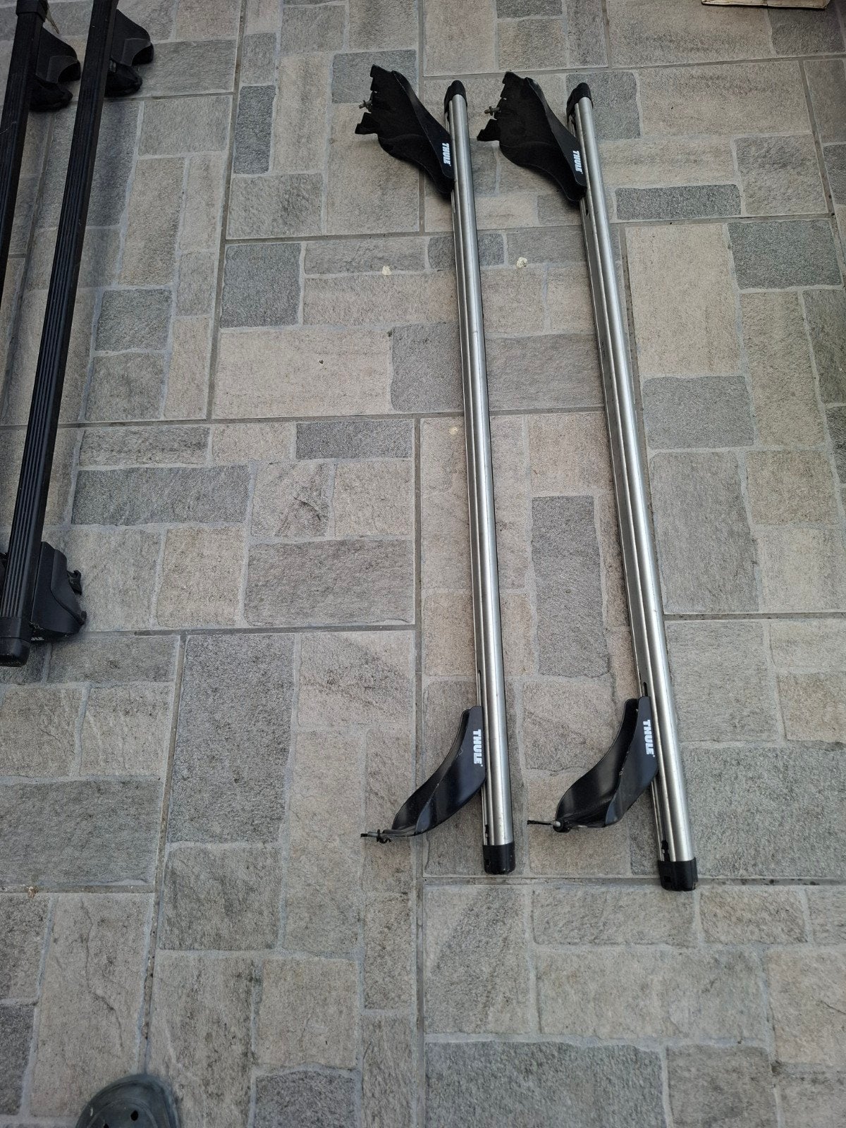 Barre porte bagage THULE., Enlèvement