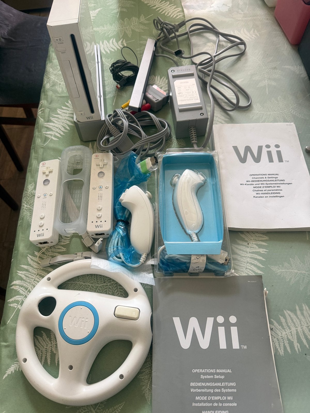 Nintendo wii, Consoles de jeu & Jeux vidéo, Enlèvement, Comme neuf