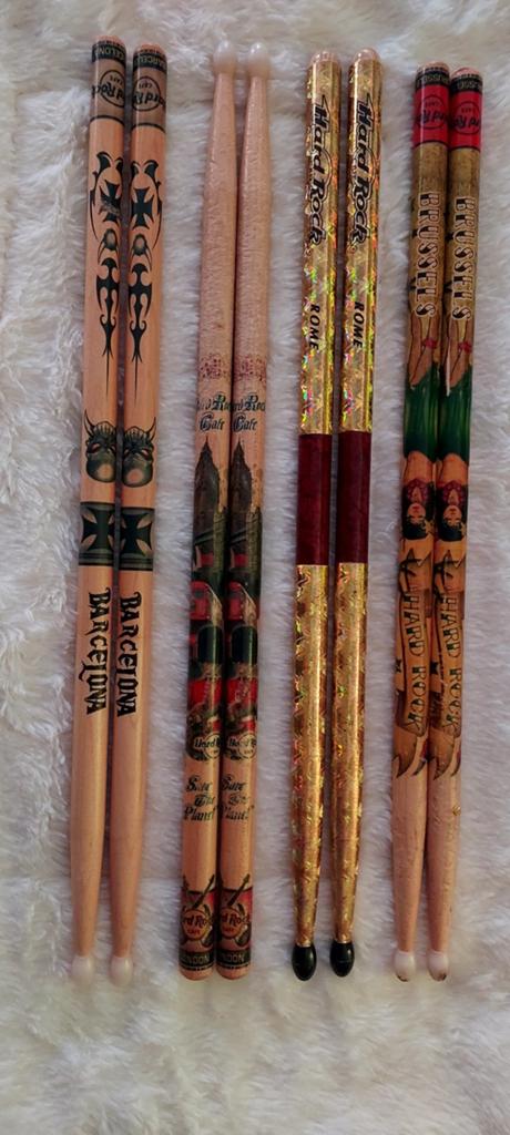 Baguettes neuves diverses (pour jouer ou a collectionner, Muziek en Instrumenten, Drumstellen en Slagwerk, Ophalen