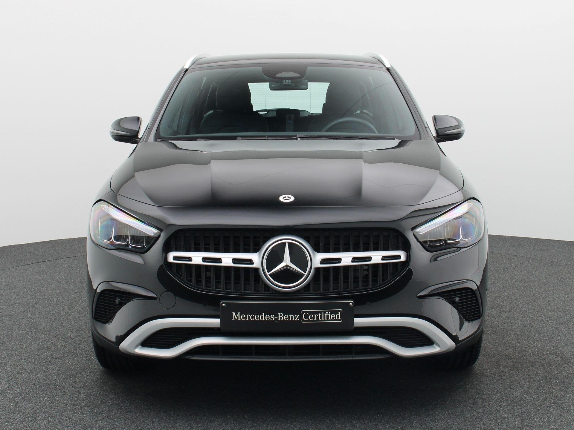 Mercedes-Benz GLA 180 Business Line + TREKHAAK + CAMERA + SE, Autos, Mercedes-Benz, 100 kW, Achat, Entretenue par le concessionnaire