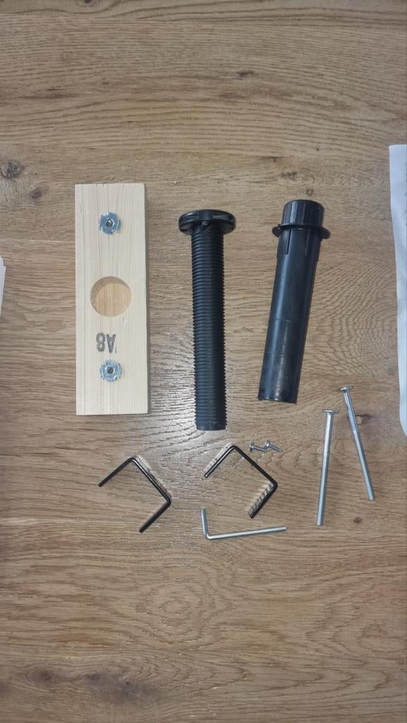 M&K Foam Koło Verstelbare Middenpoot voor Bed - Model 80170, Bricolage & Construction, Quincaillerie & Fixations, Enlèvement, Vis