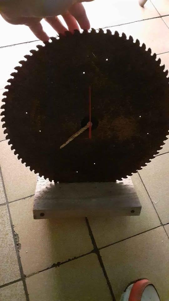 Une horloge industriel, Maison & Meubles, Industriel, Enlèvement, Comme neuf, Horloge de table