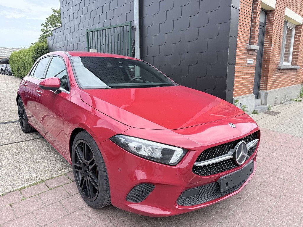 Mercedes-Benz A 180 EDITION AUTOMAAT | CARPLAY | AIRCO | NAV, Auto's, USB, Gebruikt, 136 pk, Bedrijf