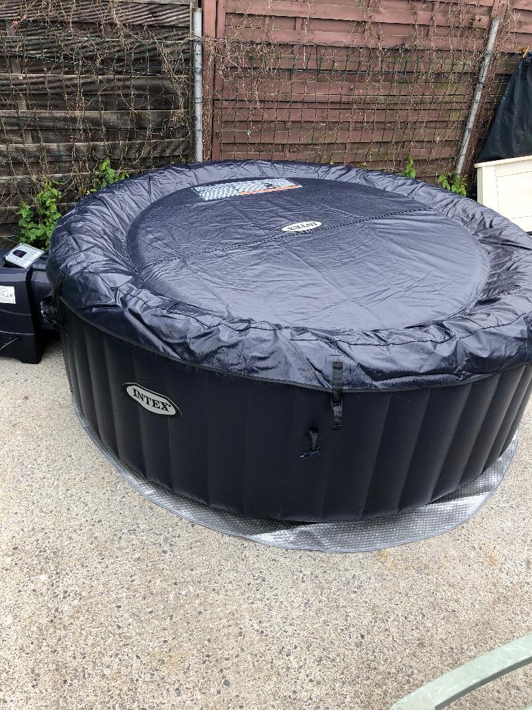 Jacuzzi intex, Enlèvement, Tapis de sol