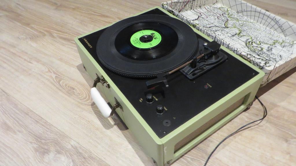 Crosley Retro Platenspeler CR6249A-AT1, Zo goed als nieuw, Automatisch, Platenspeler, Ophalen