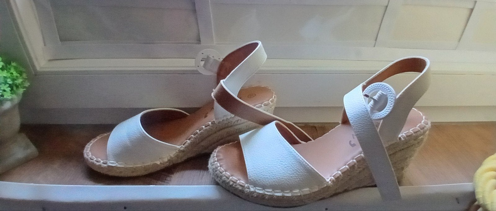 sandales compensées 38, Vêtements | Femmes, Enlèvement ou Envoi, Blanc, Chaussea, Comme neuf