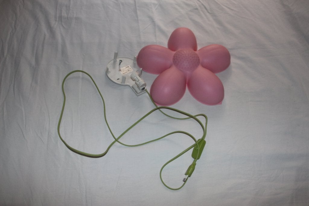 Wandlamp met bloemen, Huis en Inrichting, Ophalen, Overige materialen, IKEA, Roze