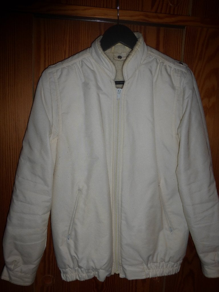 Mooi damesjack met warme voering T 38, Kleding | Dames, Jassen | Winter, Ophalen of Verzenden, Maat 38/40 (M), Beige