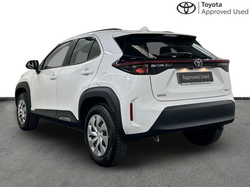 Toyota Yaris Cross Dynamic | heated seats | all season tyres, Achat, Euro 6, 116 ch, Noir
