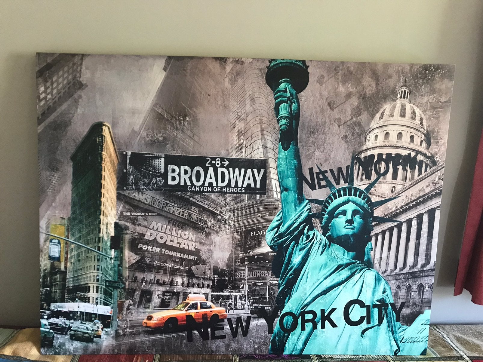 Statue de la paix de New York sur toile, Enlèvement, Comme neuf