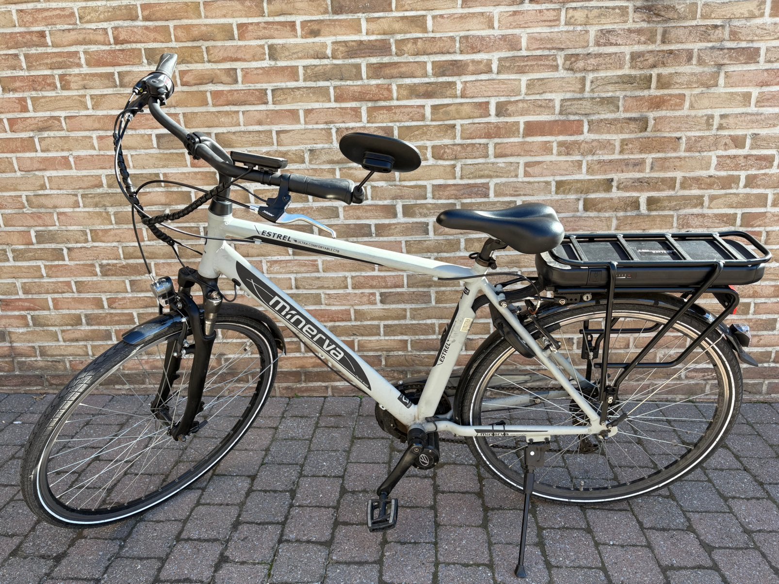Véli électr. Minerva Estrel 2021 à moteur central 1200km, Vélos & Vélomoteurs, Autres marques, 50 km par batterie ou plus, Comme neuf